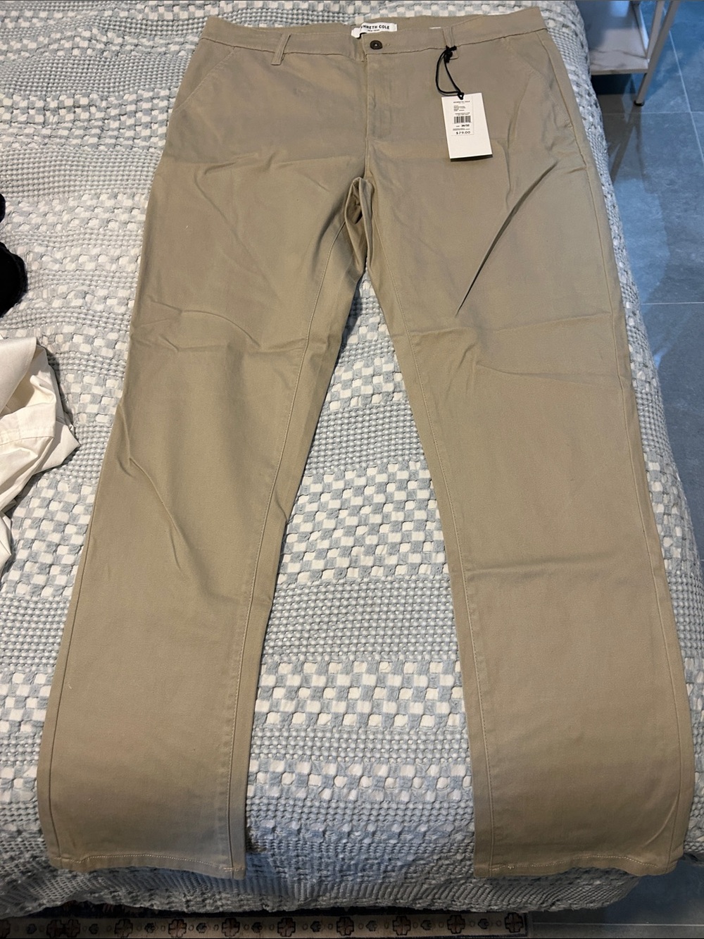 Kenneth Cole Men’s Khaki Straight-Leg Chinos - Light Khaki